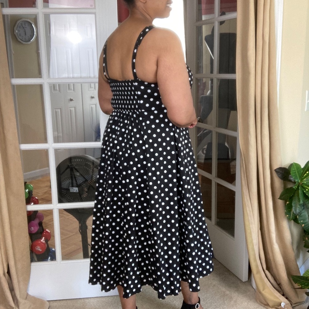 TORRID NWT Midi Poplin Fit&Flare Dress Black w/ White Polka Dots, Size 0… - Picture 7 of 16